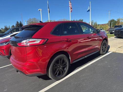 2024 Ford Edge ST Line