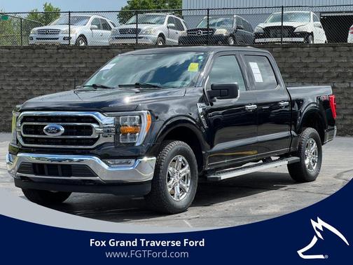 Agate Black Metallic 2023 Ford F-150 XLT
