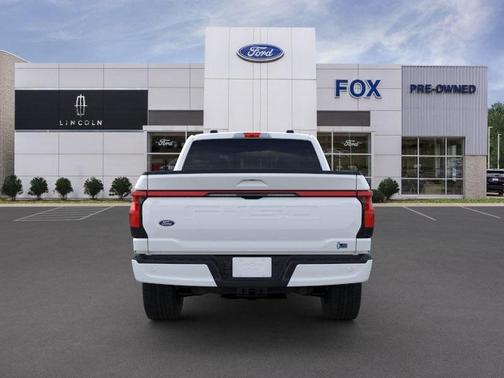2025 Ford F-150 Lightning LARIAT