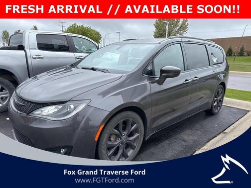 2020 Chrysler Pacifica Touring-L Plus
