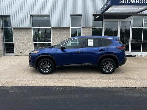 2022 Nissan Rogue S