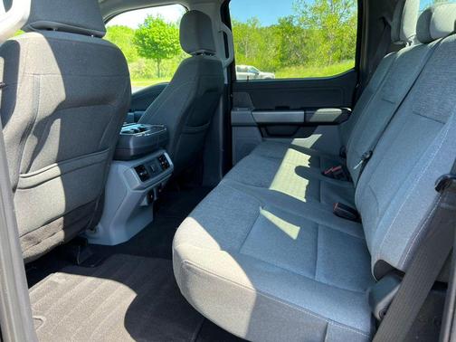 Black Metallic 2024 Ford F-150 XLT