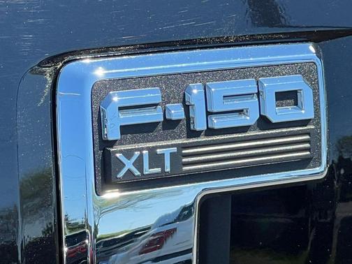 Black Metallic 2024 Ford F-150 XLT