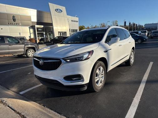 2019 Buick Enclave Essence