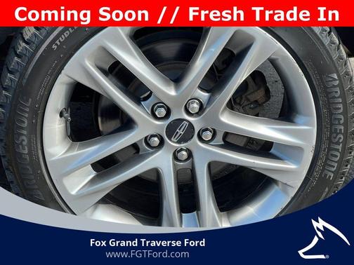White Platinum Clearcoat Metallic 2019 Lincoln MKC Reserve