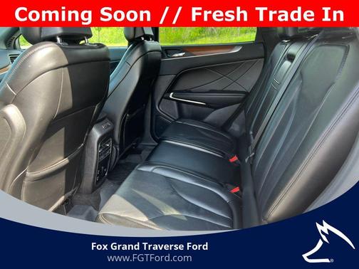 White Platinum Clearcoat Metallic 2019 Lincoln MKC Reserve