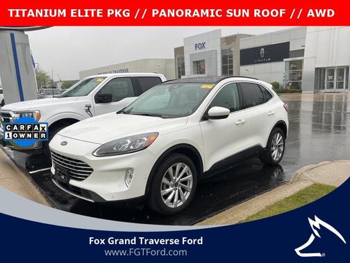 2022 Ford Escape Titanium