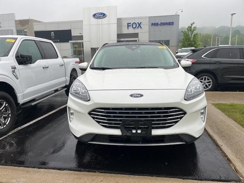 2022 Ford Escape Titanium