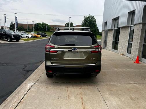 2024 Subaru Ascent Premium