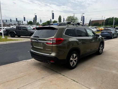 2024 Subaru Ascent Premium