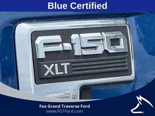 Blue 2022 Ford F-150 XLT
