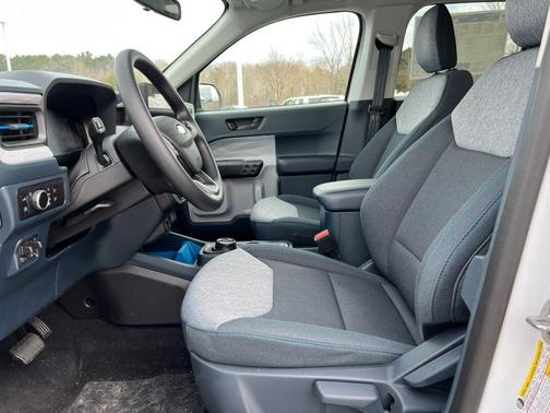 Oxford White 2026 Ford Maverick XLT