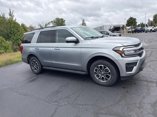 2022 Ford Expedition XLT