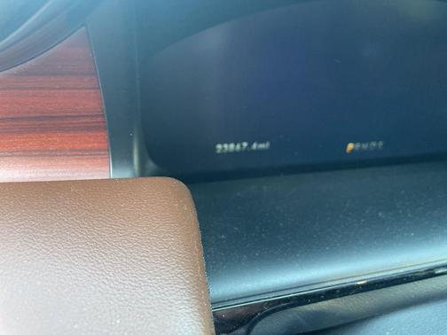 Infinite Black Metallic 2023 Lincoln Nautilus Reserve