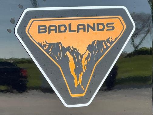 Shadow Black 2026 Ford Bronco Badlands