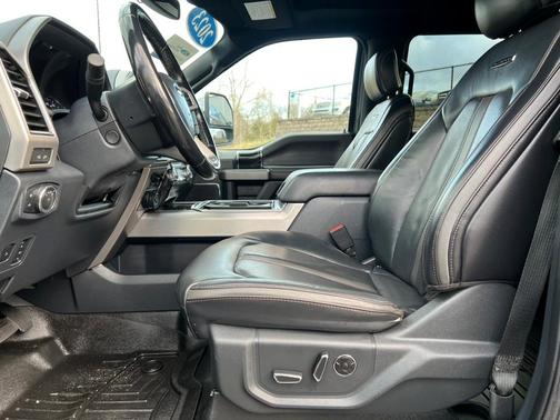 2022 Ford F-350 Platinum