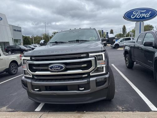 2022 Ford F-350 Platinum