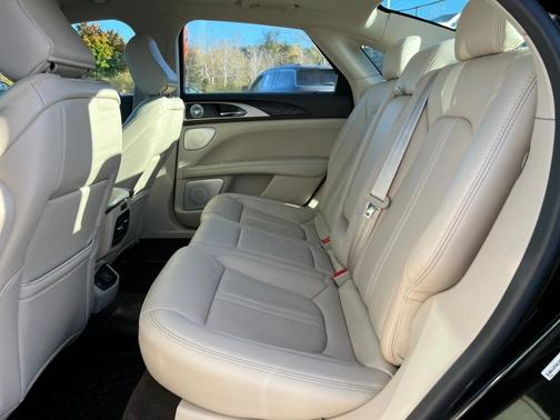 2020 Lincoln MKZ Reserve