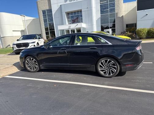 2020 Lincoln MKZ Reserve
