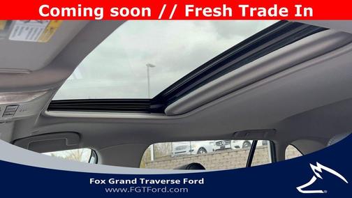 Pearl 2024 Toyota RAV4 XLE Premium