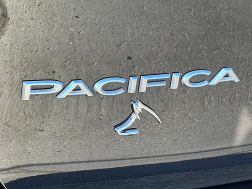 2024 Chrysler Pacifica Pinnacle