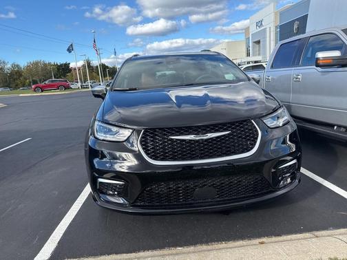 2024 Chrysler Pacifica Pinnacle