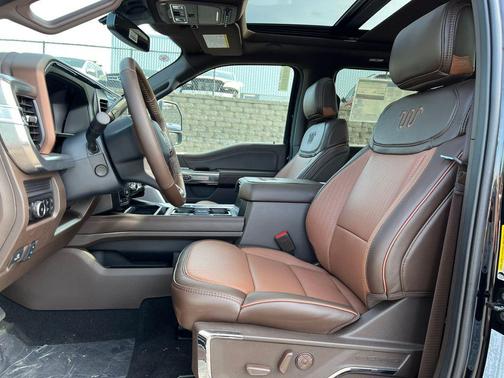Agate Black Metallic 2026 Ford F-250 King Ranch