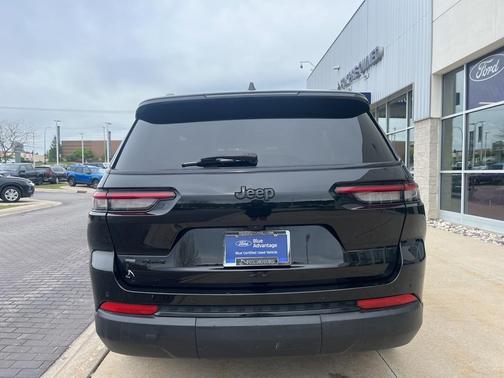 2021 Jeep Grand Cherokee L Laredo