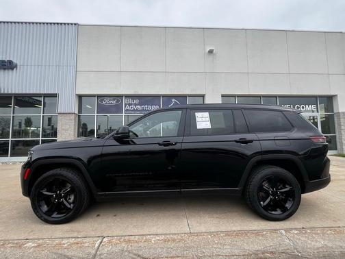 2021 Jeep Grand Cherokee L Laredo