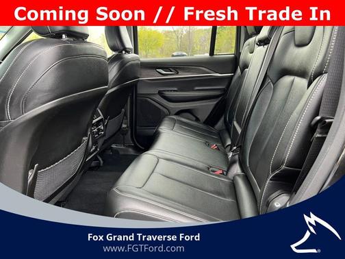Diamond Black 2023 Jeep Grand Cherokee Limited
