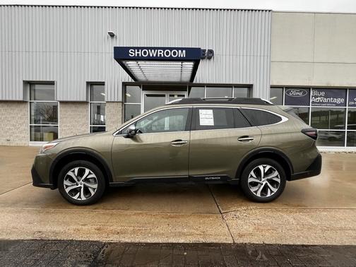 2022 Subaru Outback Touring