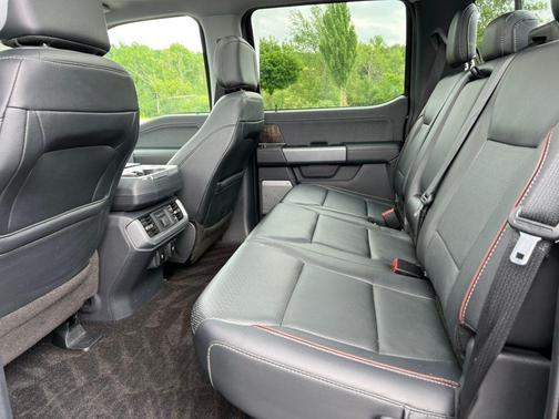 Black Metallic 2021 Ford F-150 Lariat
