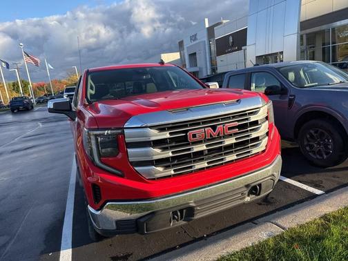 2024 GMC Sierra 1500 SLE