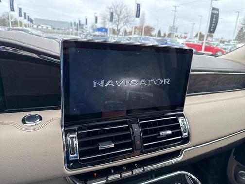 2024 Lincoln Navigator L Reserve