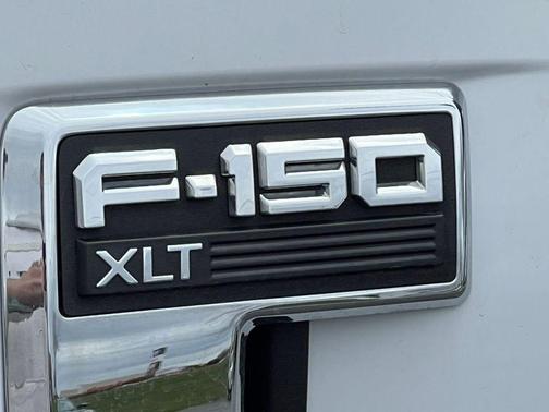 White 2022 Ford F-150 XLT