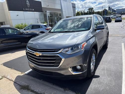 2019 Chevrolet Traverse LT Cloth