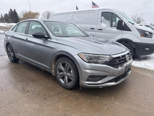 2021 Volkswagen Jetta 1.4T R-Line