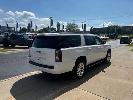 2015 GMC Yukon XL 1500 SLE
