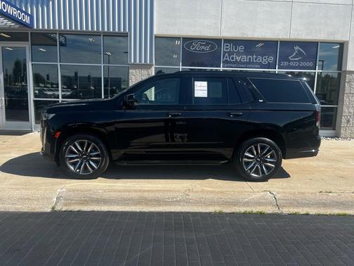 2021 Cadillac Escalade Sport