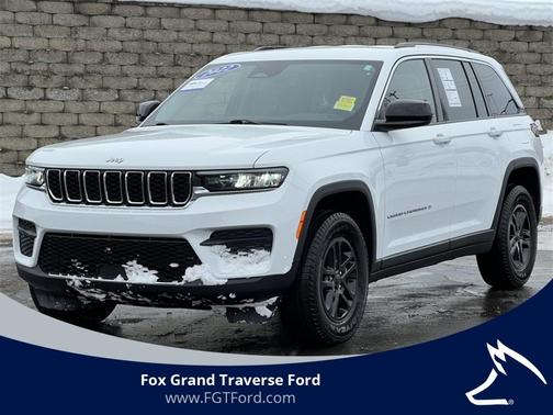 2022 Jeep Grand Cherokee Laredo