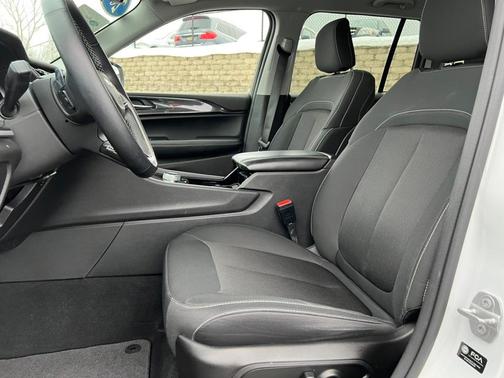 2022 Jeep Grand Cherokee Laredo