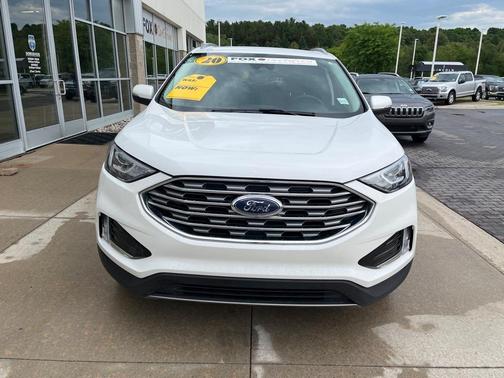Photo 2 of 32 of 2020 Ford Edge SEL