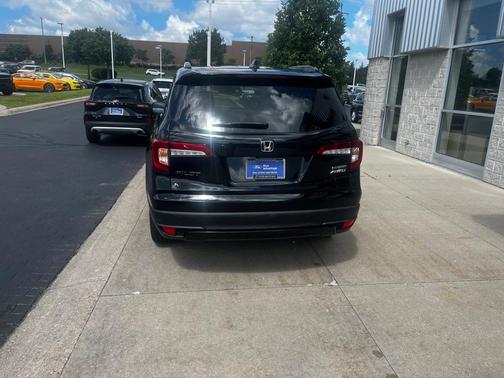 2022 Honda Pilot Special Edition