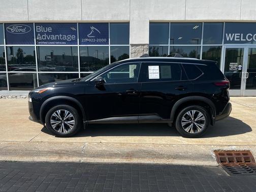 2021 Nissan Rogue SV
