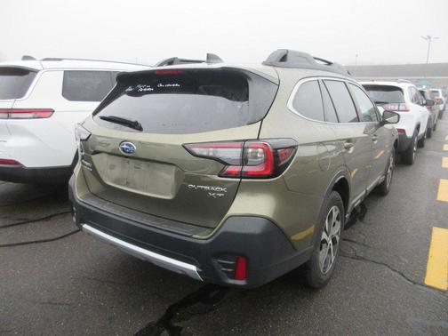 2022 Subaru Outback Limited XT