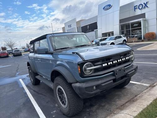 2023 Ford Bronco Outer Banks