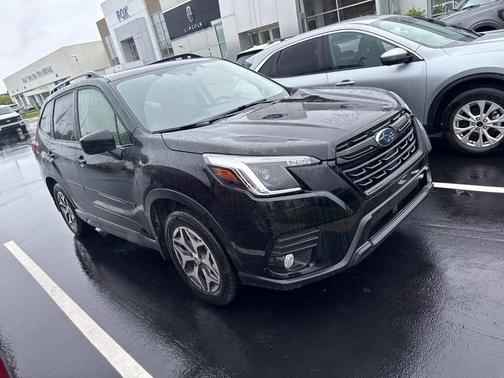 2022 Subaru Forester Premium