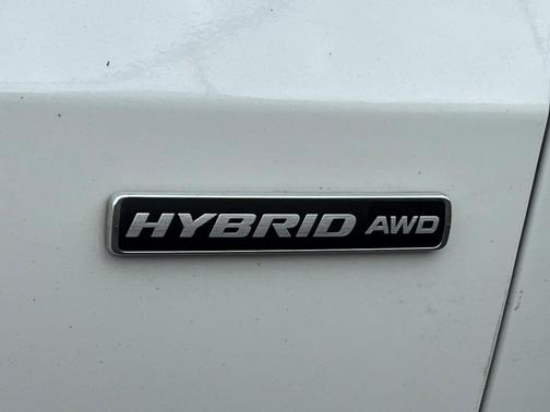 2022 Ford Escape Titanium Hybrid
