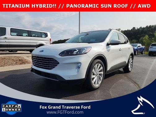 2022 Ford Escape Titanium Hybrid