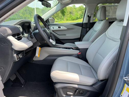 Vapor Blue 2026 Ford Explorer Active